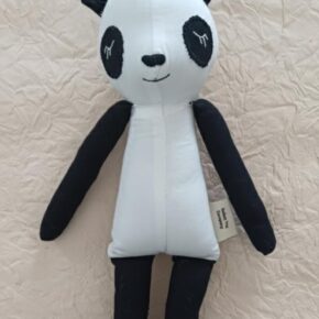 Handmade cloth panda soft toy